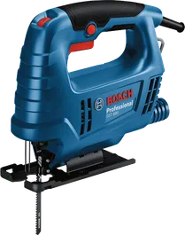 Bosch GST 680 曲線鋸可進行精確的曲線切割。.