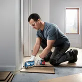 Bosch GOP 185-LI 無線多功能切割機可修剪地板。.