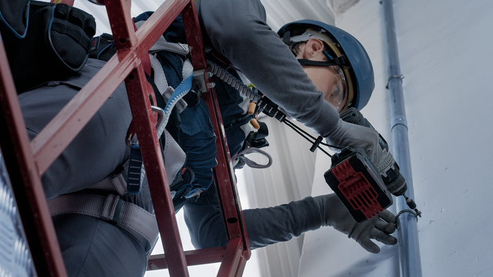 Object #200597718: 7411616_app_web_03